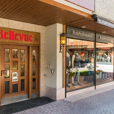 Holiday Bellevue